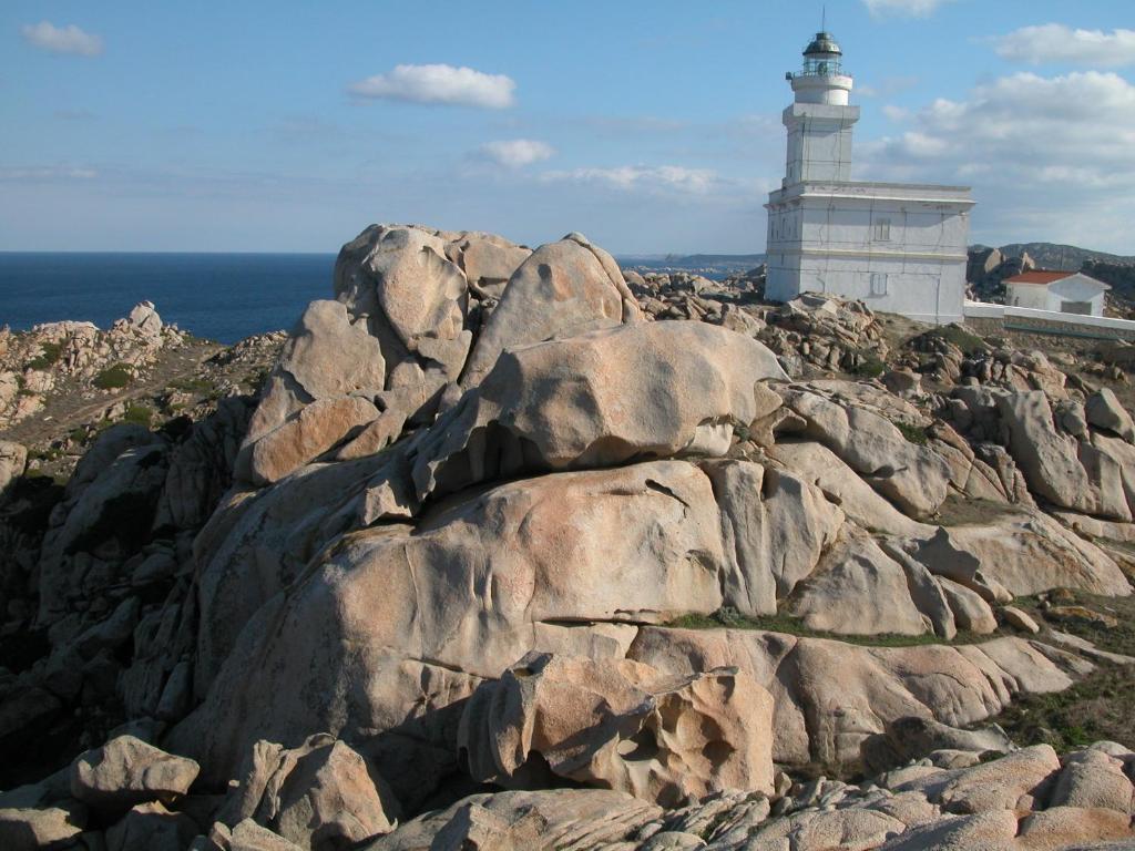 Hotel Moderno Santa Teresa Gallura Eksteriør bilde